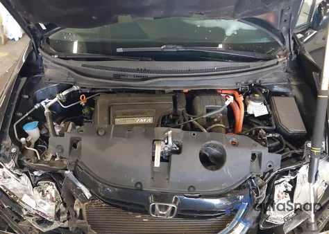 2013 Honda Civic Hybrid z USA, uszkodzony, nr VIN 19XFB4F26DE002529